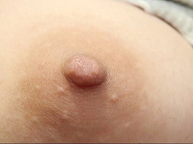 300人の乳首　4　サンプル画像11